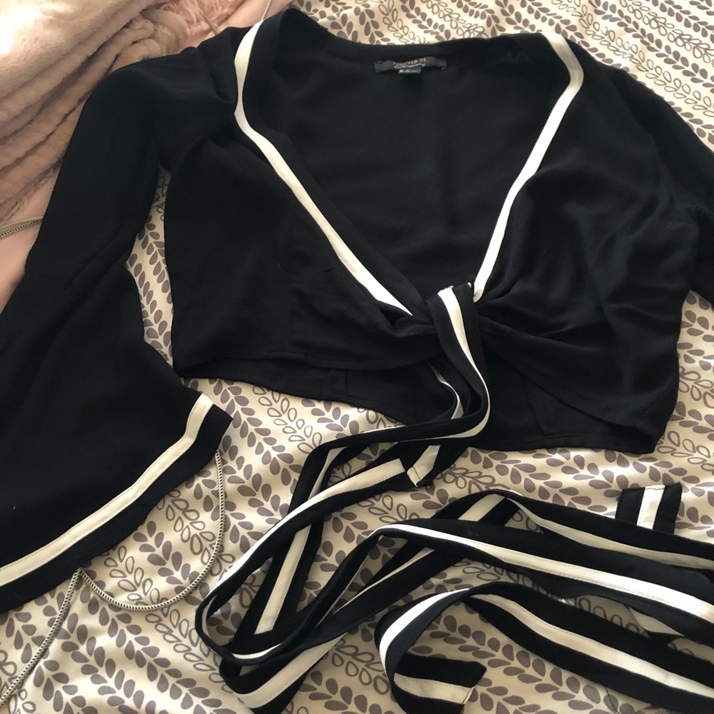 Forever 21 bell sleeve top